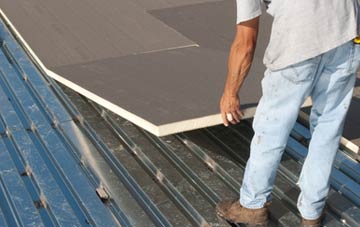benefits of insulating Ashton In Makerfield flat roofing